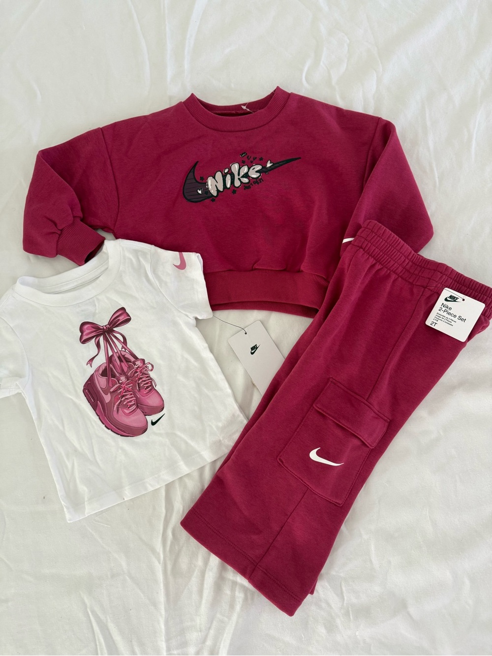 Nike Burgundy Sweatshirt & Joggers Set with White Tee Sz 2T Girls